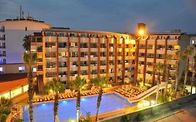 Club Tess Hotel 4