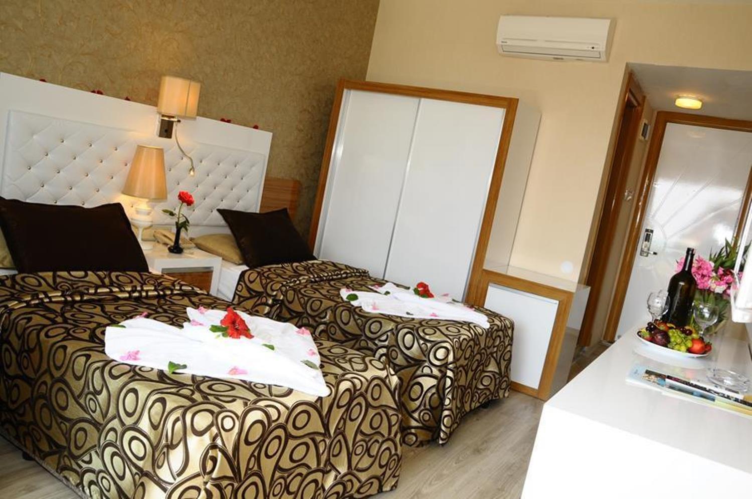 Club Tess Hotel Конаклы Экстерьер фото