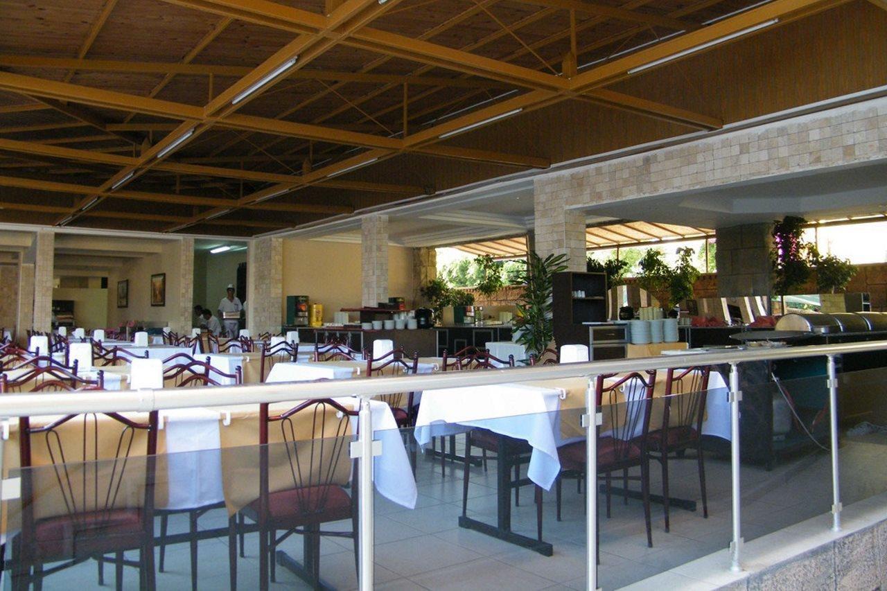 Club Tess Hotel Конаклы Экстерьер фото
